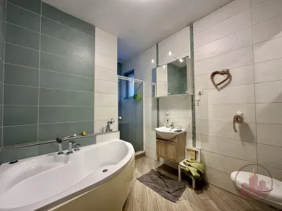 Délegyházán Eladó 5 szobás Sorházi Lakás – 17. kép