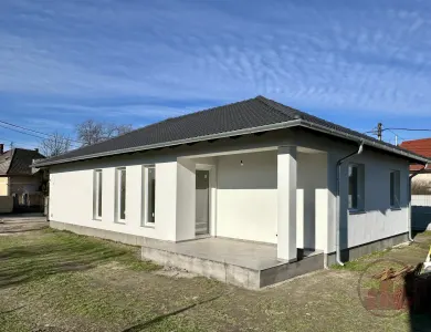 Eladó Szigetszentmiklós, kedvelt részén, 5 szobás ÖNÁLLÓ Családi-ház. – 2. kép