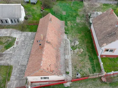 Eladó Önálló Ház, praktikus elrendezéssel, tágas udvarral – 5. kép