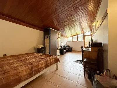 Eladó 6 szobás családi ház Vácon, Naszályra néző kilátással! – 28. kép