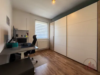 Kandallós, kulcsrakész családi ház Szadán – önálló, 564 m² telek, garázzsal – 16. kép