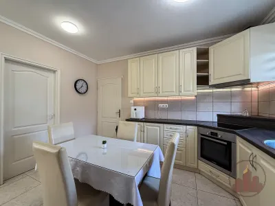 Kandallós, kulcsrakész családi ház Szadán – önálló, 564 m² telek, garázzsal – 13. kép