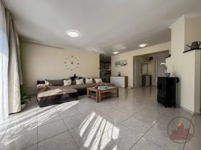 Kandallós, kulcsrakész családi ház Szadán – önálló, 564 m² telek, garázzsal – 9. kép