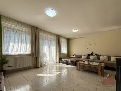 Kandallós, kulcsrakész családi ház Szadán – önálló, 564 m² telek, garázzsal – 8. kép