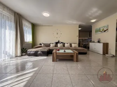 Kandallós, kulcsrakész családi ház Szadán – önálló, 564 m² telek, garázzsal – 7. kép