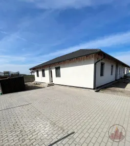 4 szobás ikerház Taksony kedvelt lakóparkjában – 2. kép