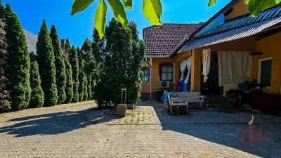 Sokoldalú lehetőségeket kínáló, háromszintes családi ház és működő vállalkozás egy helyen, Vácrátóton – 23. kép