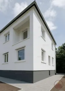 Nagy telek+saját elképzelésre alakítható kétszintes családi ház