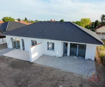 Nyáregyháza - Új építésű Ikerház - 3 szoba + Garázs – 6. kép