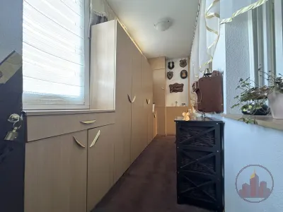 Dunaharasztin eladó emeleti + tetőtéri lakás saját kerttel, medencével és garázzsal – 21. kép