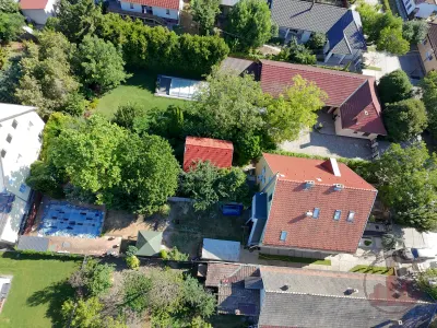 Dunaharasztin eladó emeleti + tetőtéri lakás saját kerttel, medencével és garázzsal – 5. kép