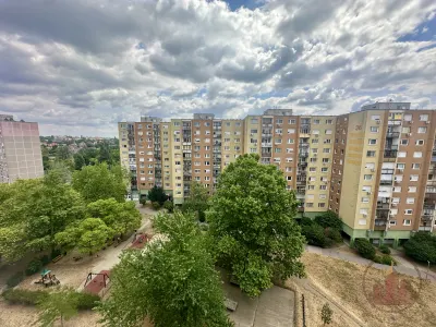 Praktikus elrendezésű, világos lakás, kiváló elhelyezkedéssel, gyorsan birtokba vehető! – 26. kép