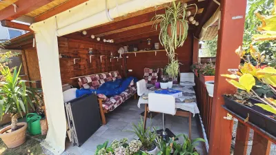 Üllőn eladó egy felújított, kiváló adottságokkal rendelkező otthon – 21. kép