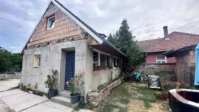Nagy telek, két külön ház – lakhatás és vállalkozás egy helyen – 7. kép