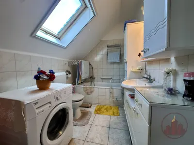 Tárolókapcsolatos sorházi lakás, saját 160 m2 kertrésszel eladó – 23. kép