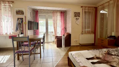 Tárolókapcsolatos sorházi lakás, saját 160 m2 kertrésszel eladó – 15. kép