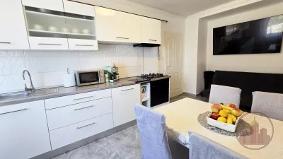 Eladó lakás a Központhoz közel – 10. kép
